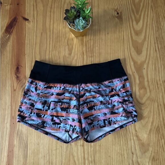 Lululemon Run Times Short II 4" Inversion Multi / Black | Women’s SIZE: 4 - Picture 3 of 9